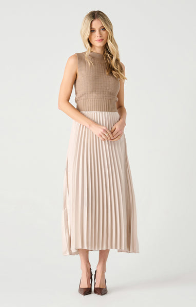 CHAMPAGNE PULL ON PLEATED MAXI SKIRT