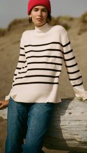 FIN STRIPE TURTLENECK SWEATER