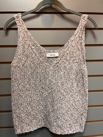 LUNA V-NECK SWEATER TANK - Grey