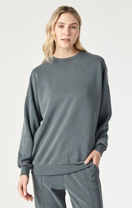 Sweatshirt
Oversized | Urban Chic